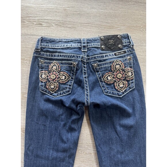 Miss Me Winged Cross Embroidered Pocket Low Rise Skinny Jeans Size 27  (27x31) - Picture 2 of 10